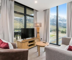 Remarkables Garden Apartment 305