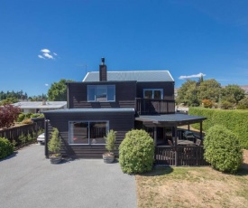 Central Wanaka 2 Bedroom Retreat