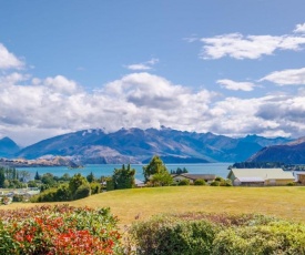 Faulks Terrace Lake and Mountain Views