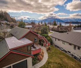 Haven by The Lake - Wanaka Holiday Home