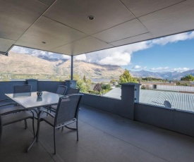 Matai Views - Wanaka Holiday Home