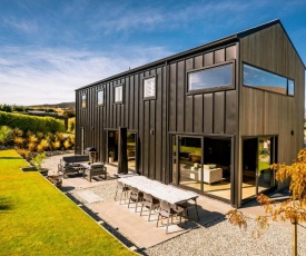 Mountain Gem - Wanaka Holiday Home