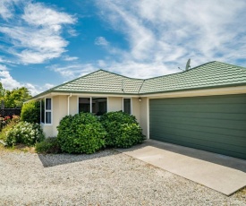 Southern Comfort - Wanaka Holiday Home