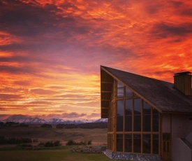 Fiordland Lodge