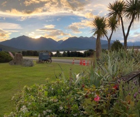 Manapouri Lakeview Motor Inn