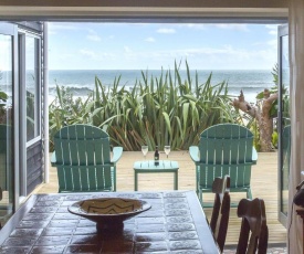 CHESTER COTTAGE - BEACHFRONT LUXURY