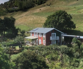 The Pear Orchard Lodge