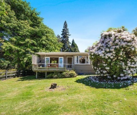 Te Kopua - Acacia Bay Holiday Home