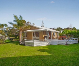 Beachfront Bliss - Cooks Beach Holiday Home