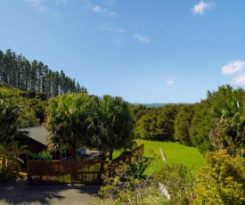 Kuaotunu Chalets