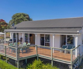 Harbour View Haven - Pauanui Holiday Home