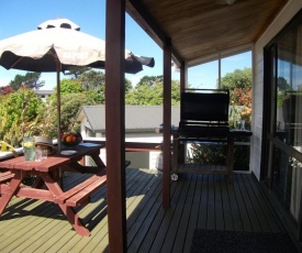 Relax at Pauanui - Pauanui Holiday Home