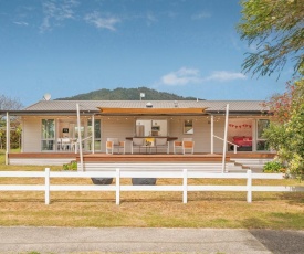 Tui Landing - Pauanui Holiday Home