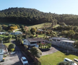 Mountain Top kiwi star holiday home