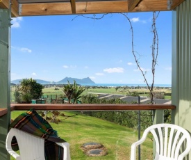 Four Winds - Ruakaka Holiday Home