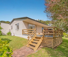 The Windsor Bach - Tairua Holiday Home