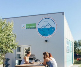 YHA Taupo Finlay Jack's Backpackers