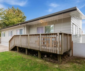 Fanau Retreat - Taupo Holiday Home