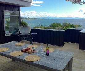 Lakeview House - Taupo Holiday Home