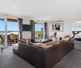 Omokoroa Sea View Apartment