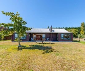 Lakeside Lodge - Tauranga Taupo Holiday Home