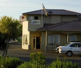 Shortland Court Motel