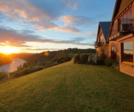 Lake Karapiro Lodge