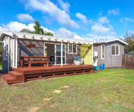 Our Kiwi Whanga Bach - Whangamata Holiday Home