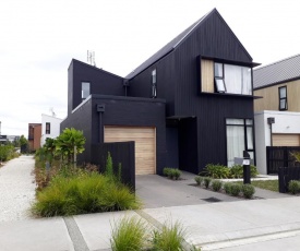 Wonderful Three Bedroom in Hobsonville