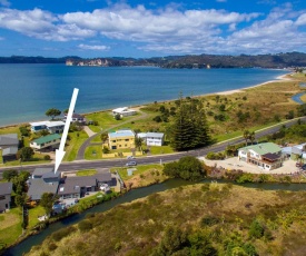 Beach on Buffalo - Whitianga Holiday Home