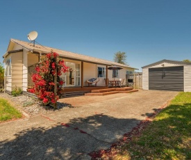 Catherine Cottage - Whitianga Holiday Home