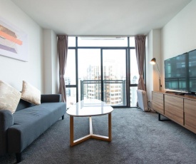 【JHT】CBD, CARPARK, Next to University, Wifi, TV