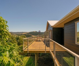 Rural and Coastal Vista - Whitianga Holiday Home