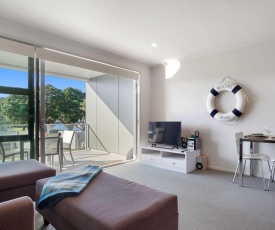 Welcome Aboard - Whitianga Apartment