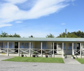 Featherston Motels And Camping