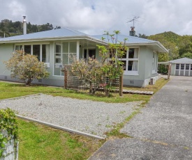 Greymouth Holiday Home